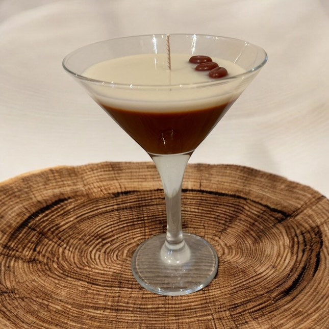 Χειροποίητο κερί Espresso Martini με άρωμα καφέ – The Gift Box