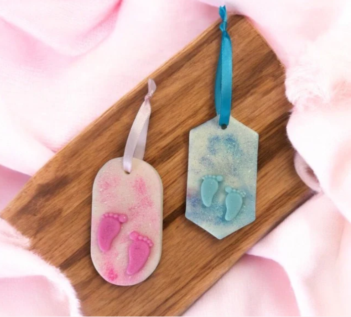 Κέρασμα Μαιευτηρίου - Ταμπλέτα Ντουλάπας Πατουσάκια - The Gift Box thegiftbox.gr