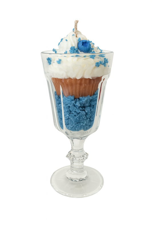 Κερί cupcake blueberry σε ποτήρι, χειροποίητο από κερί σόγιας The Gift Box thegiftbox.gr