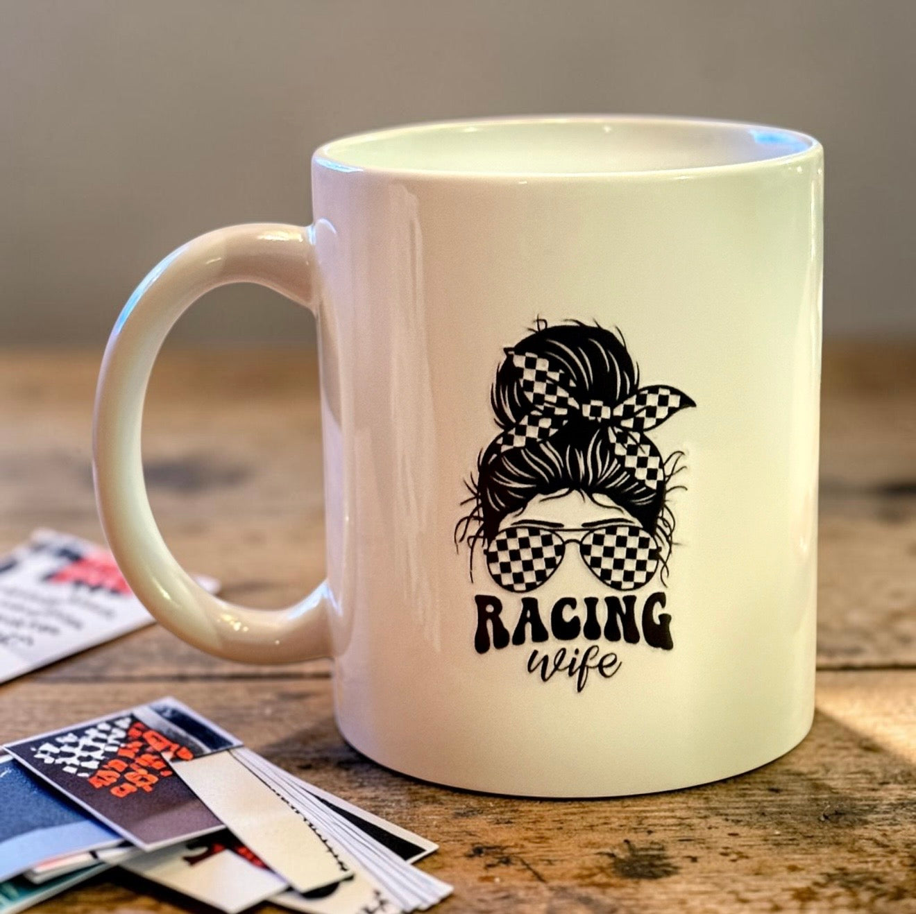 Κούπα "Racing Wife" - Drift Edition - The Gift Box thegiftbox.gr