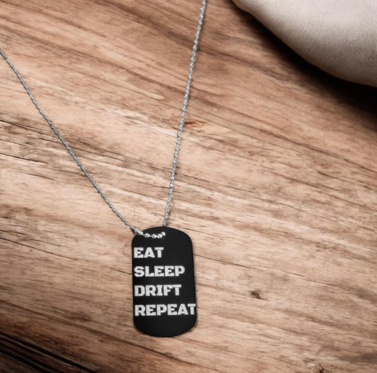 Μεταλλικό Κολιέ “Eat. Sleep. Drift. Repeat.” - Drift Edition - Gift Ideas - The Gift Box thegiftbox.gr