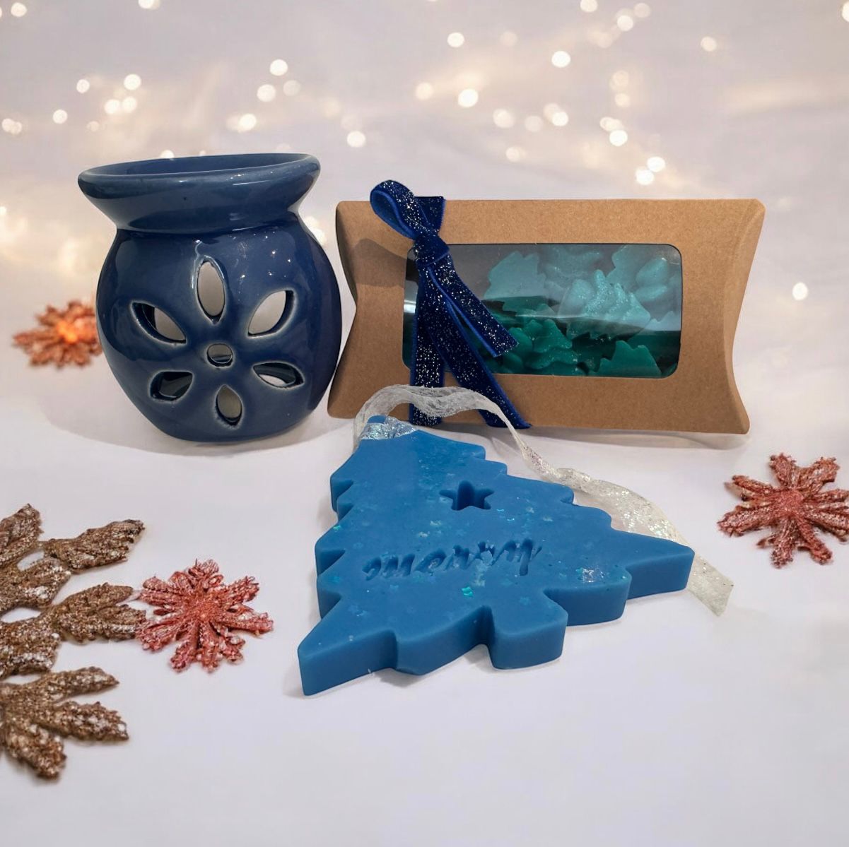 Frosted Blue Christmas Gift Set - Χριστουγεννιάτικο Σετ Δώρου από Σόγια - The Gift Box thegiftbox.gr